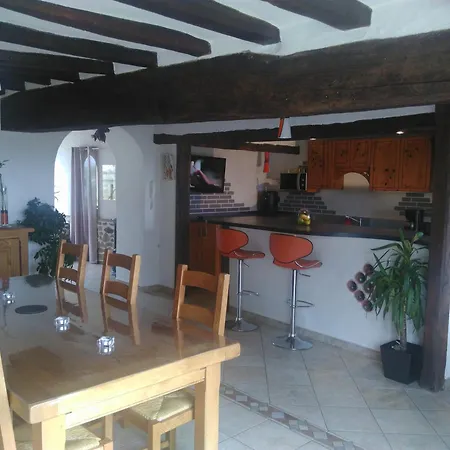 Maison Avec Piscine La Chlogaro * Segre