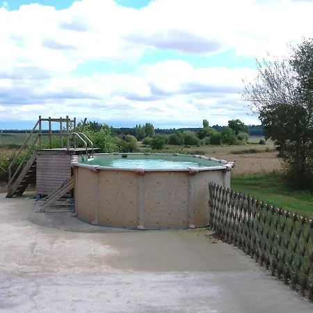 Maison Avec Piscine La Chlogaro 펜션 *